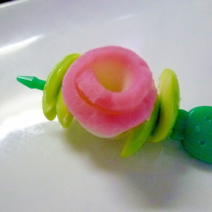 お弁当のすき間埋め!!かまぼこで薔薇✿